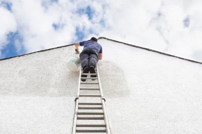 Peinture extérieure à Éguzon-Chantôme — façades et ravalement